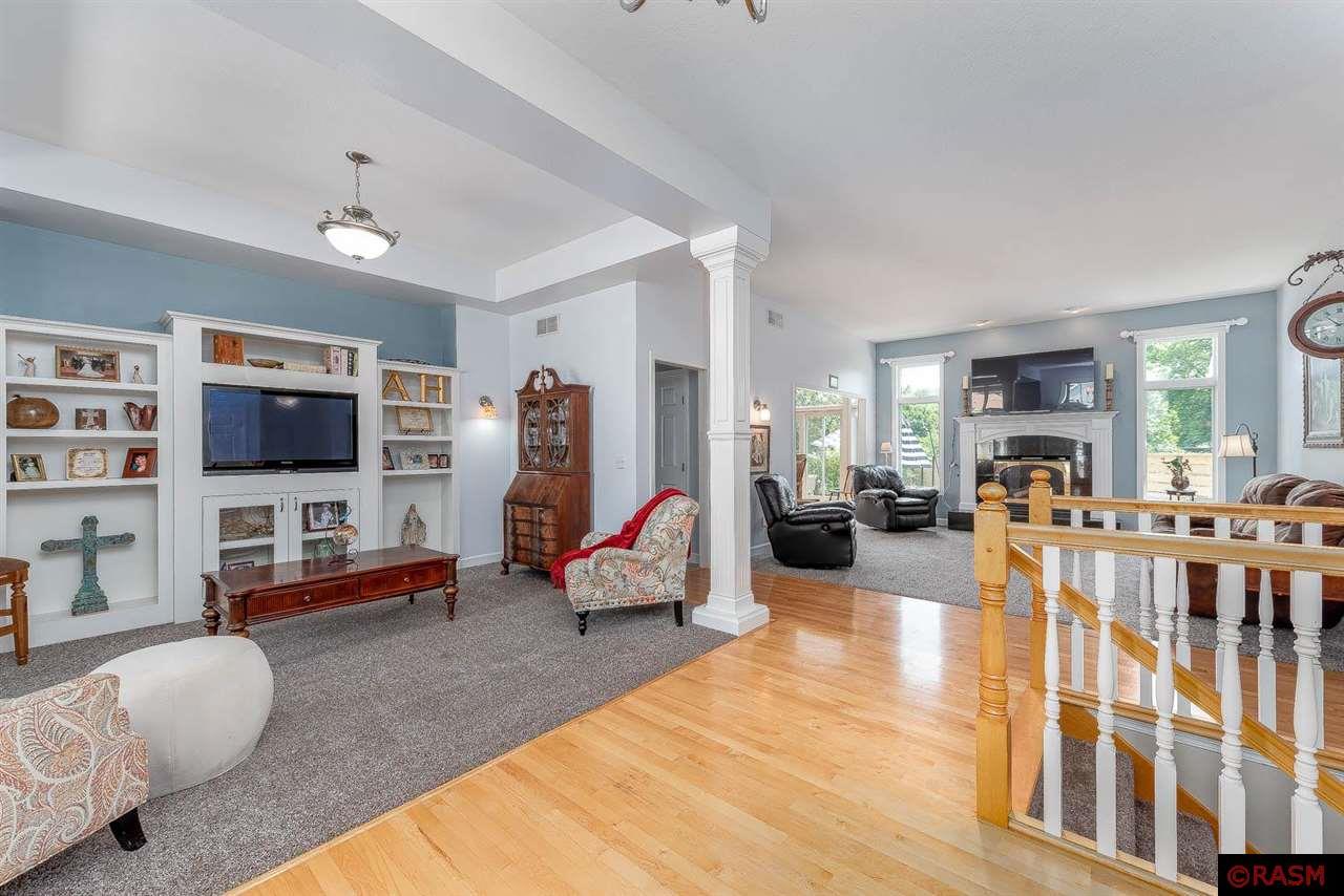Mankato, Minnesota, 56001, United States, 4 Bedrooms Bedrooms, ,3 BathroomsBathrooms,Residential,For Sale,1879364