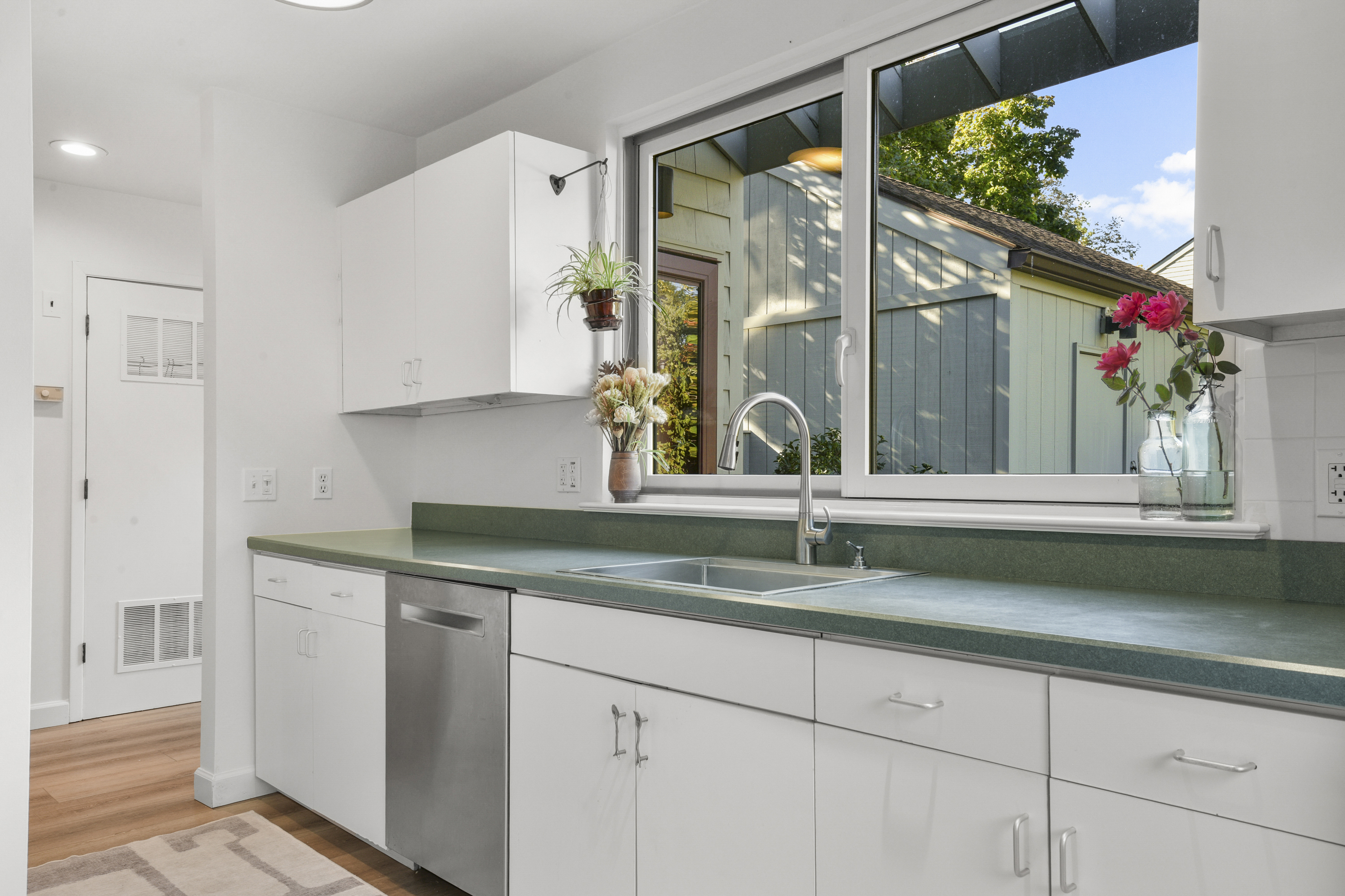  Spacious Corner Unit Townhouse - 物件實景