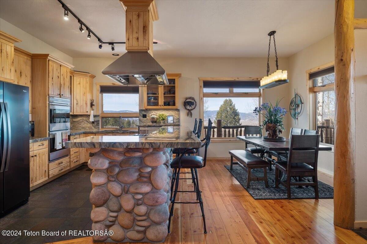 501 KEYSTONE Trail, Etna, Wyoming, 83118, United States, 5 Bedrooms Bedrooms, ,4 BathroomsBathrooms,Residential,For Sale,501 KEYSTONE Trail,1517312