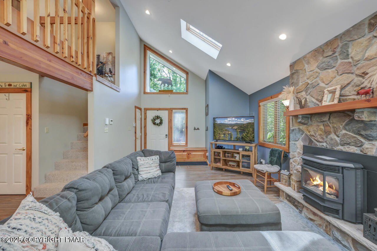 Pocono Pines, Pennsylvania, 18350, United States, 3 Bedrooms Bedrooms, ,2 BathroomsBathrooms,Residential,For Sale,1976304