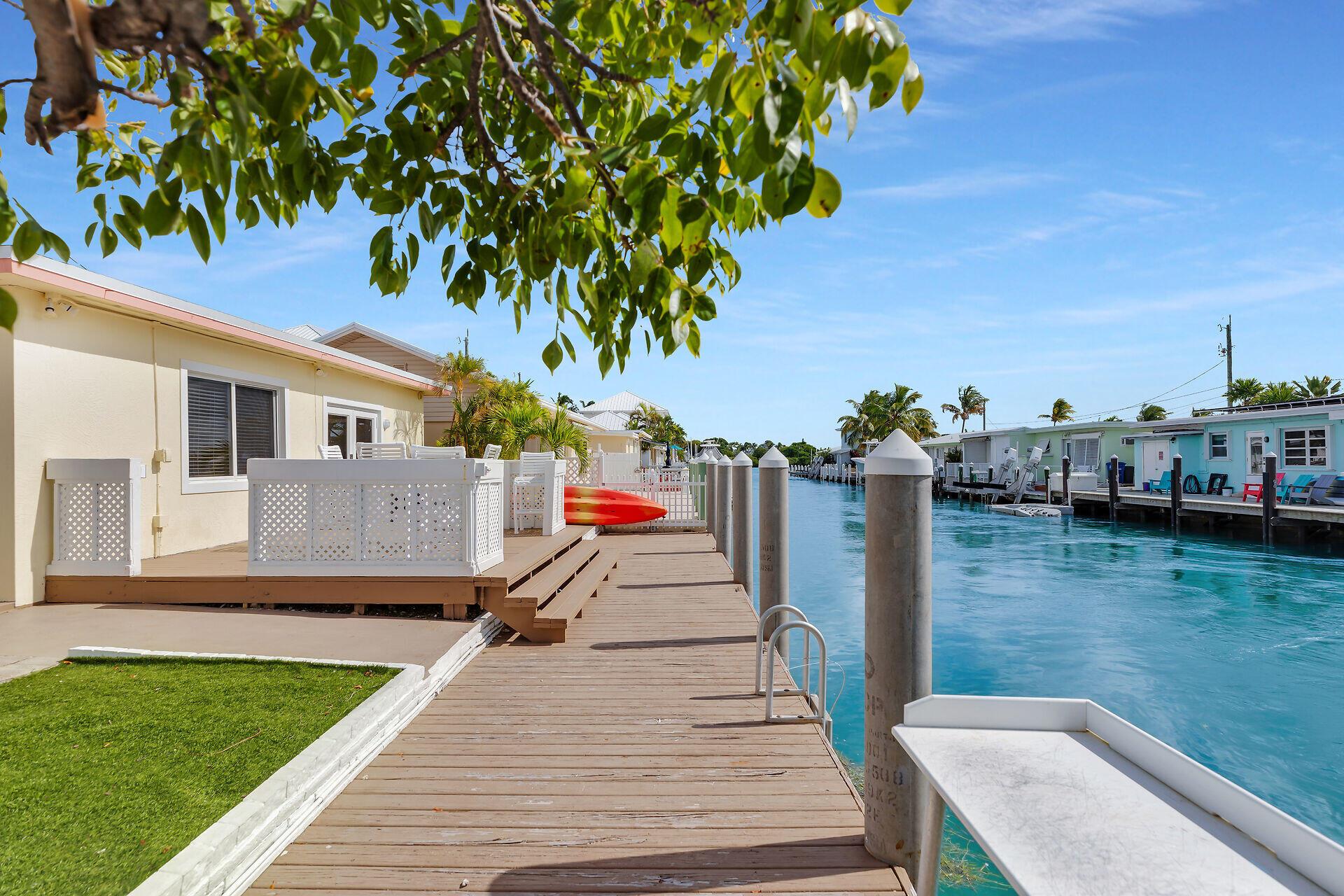 Marathon, Florida, 33050, United States, 2 Bedrooms Bedrooms, ,2 BathroomsBathrooms,Residential,For Sale,2001882