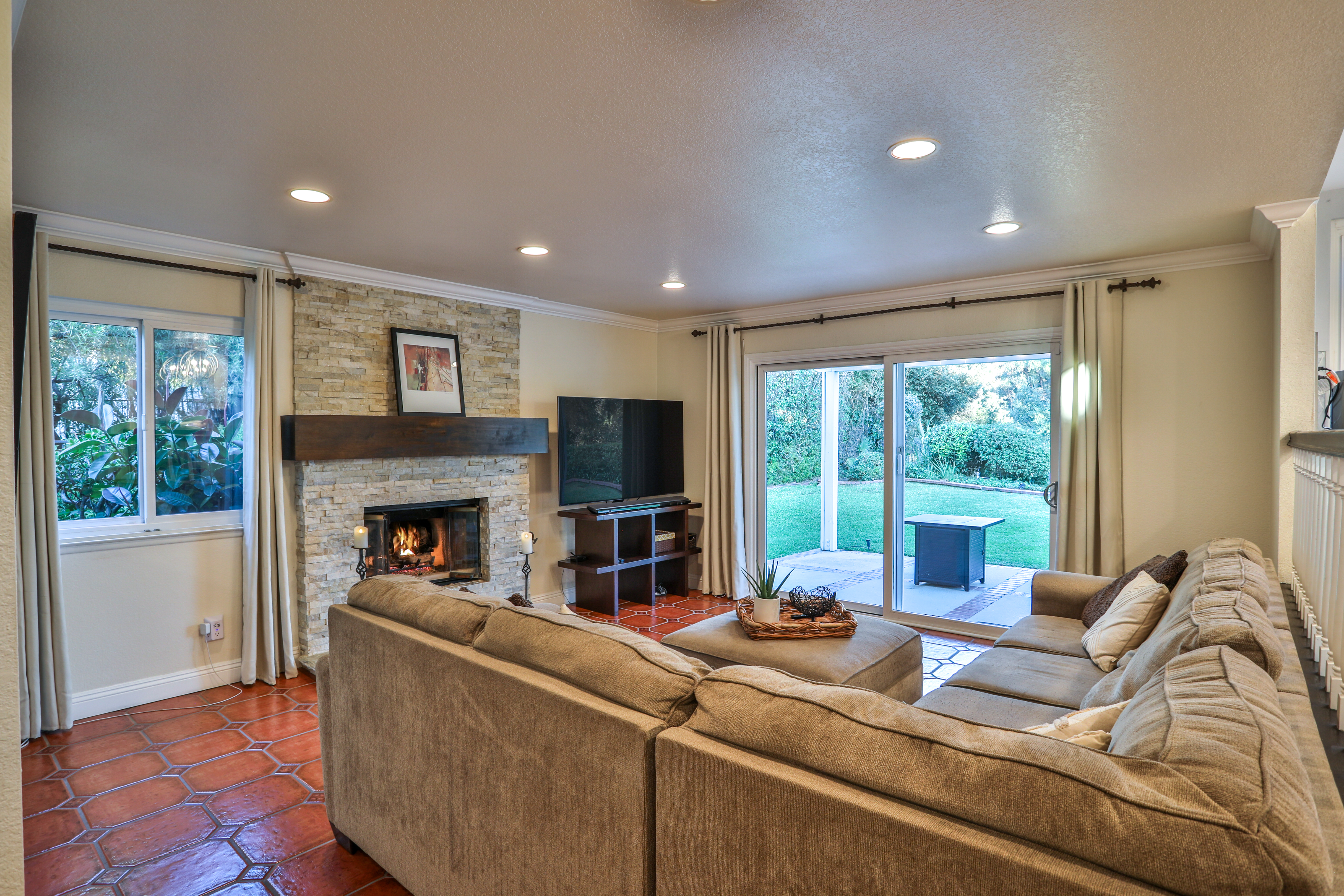  1838 Vía Arroyo, La Verne, CA 91750 - 物件實景