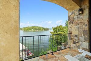 Wirtz, Virginia, 24184, United States, 5 Bedrooms Bedrooms, ,5 BathroomsBathrooms,Residential,For Sale,1987804