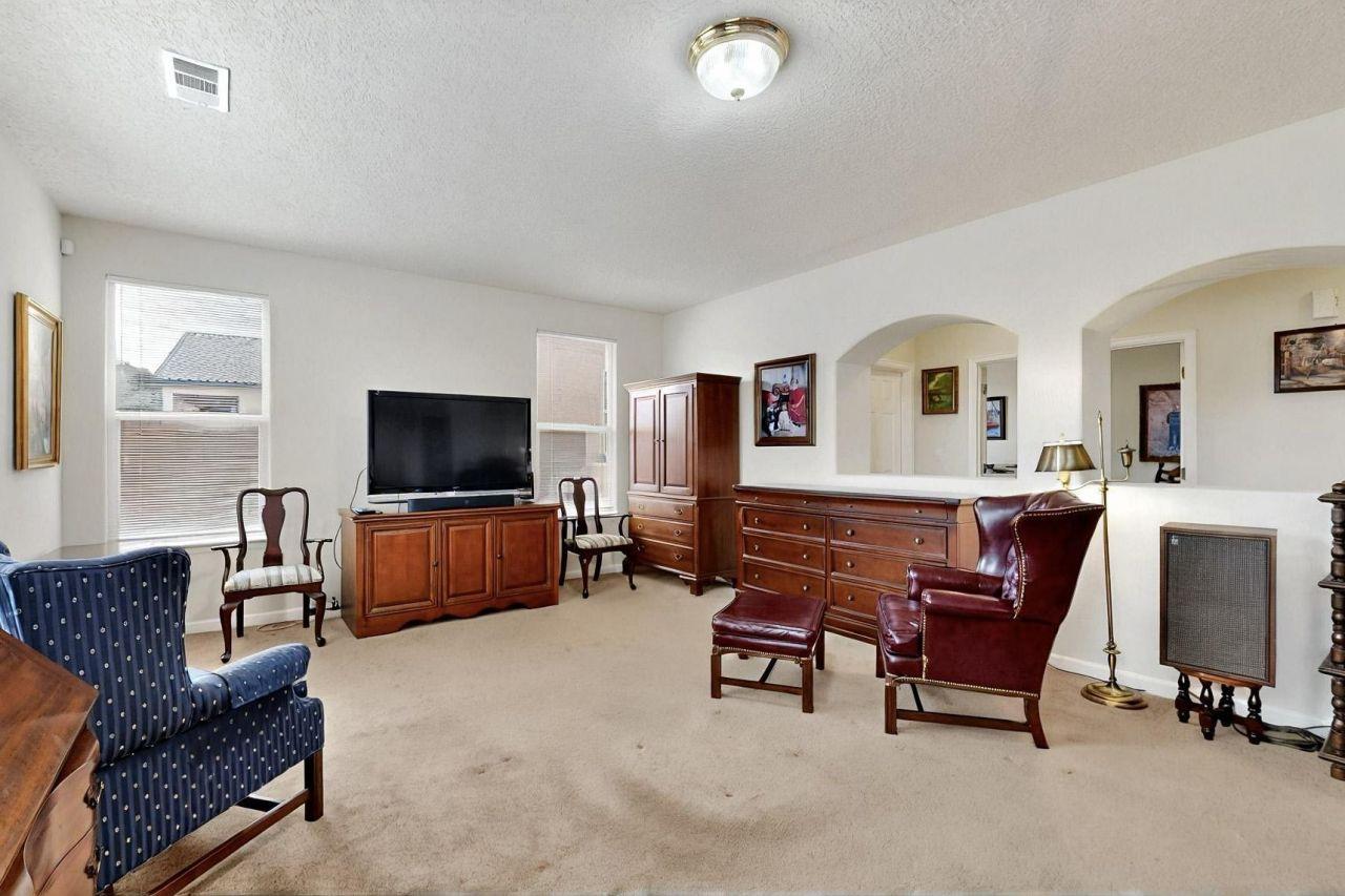 Rio Rancho, New Mexico, 87124, United States, 4 Bedrooms Bedrooms, ,3 BathroomsBathrooms,Residential,For Sale,1804935