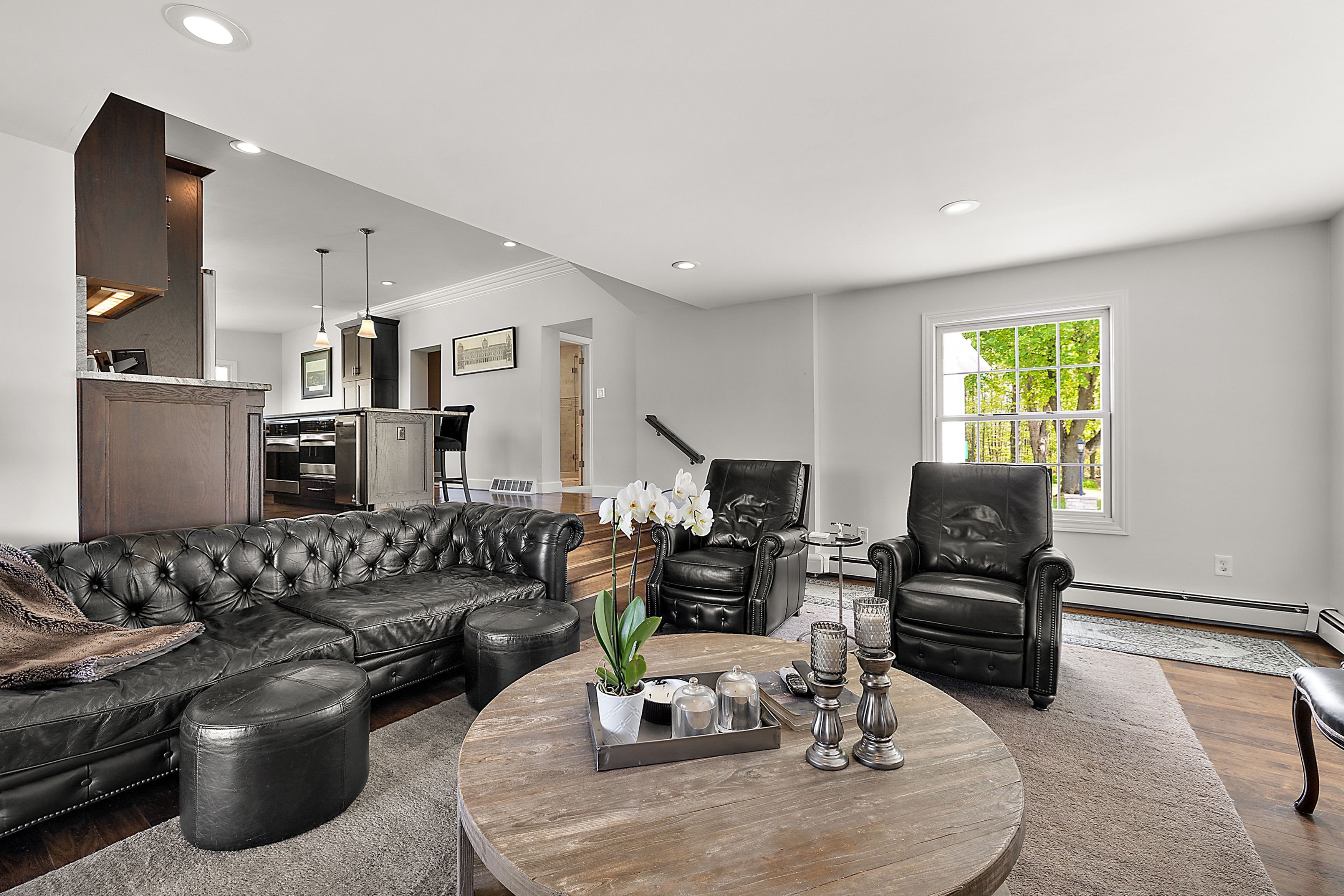 Lapeer, Michigan, 48446, United States, 3 Bedrooms Bedrooms, ,3 BathroomsBathrooms,Residential,For Sale,1807145