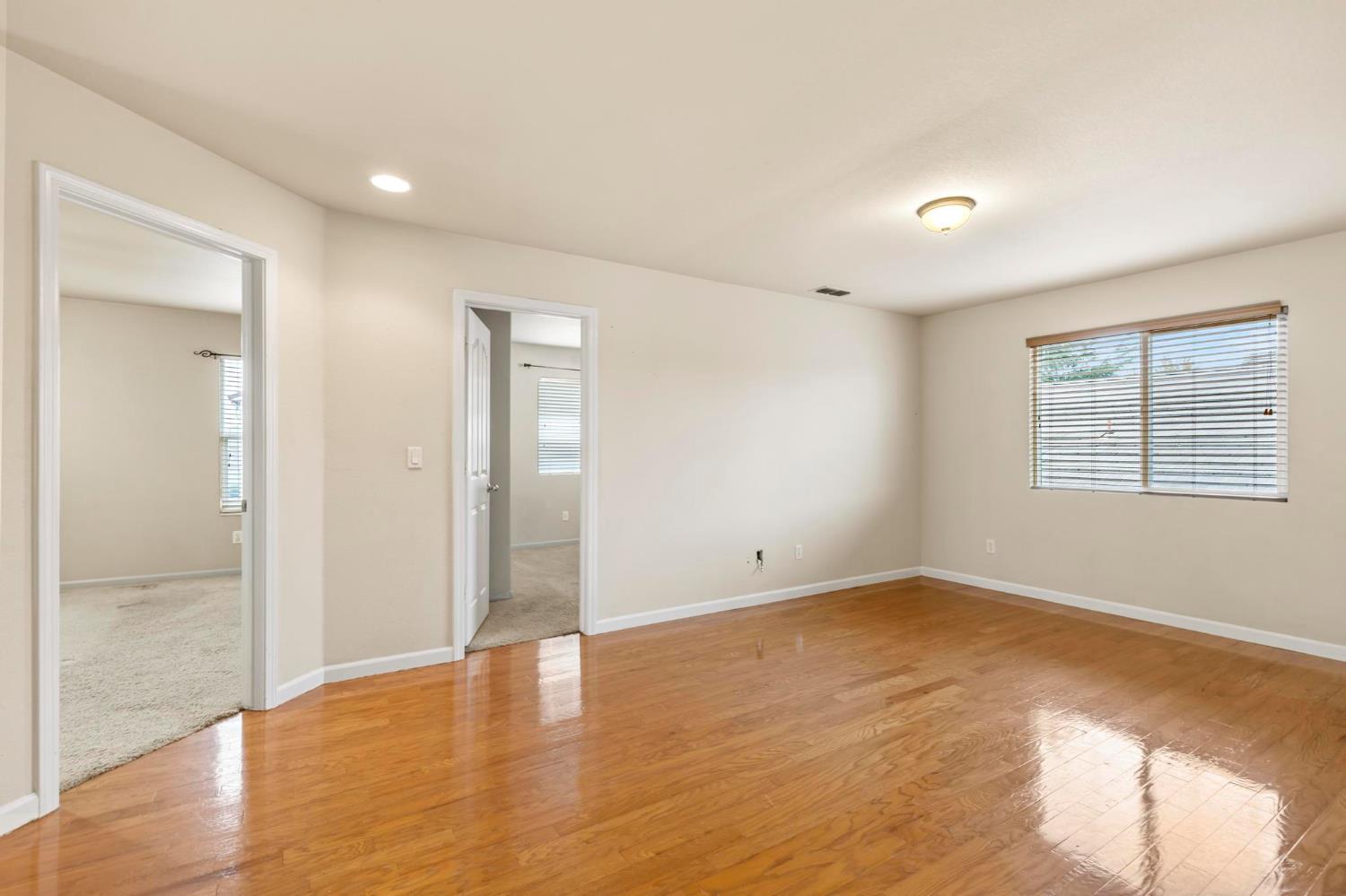 Roseville, California, 95747, United States, 3 Bedrooms Bedrooms, ,3 BathroomsBathrooms,Residential,For Sale,2000136