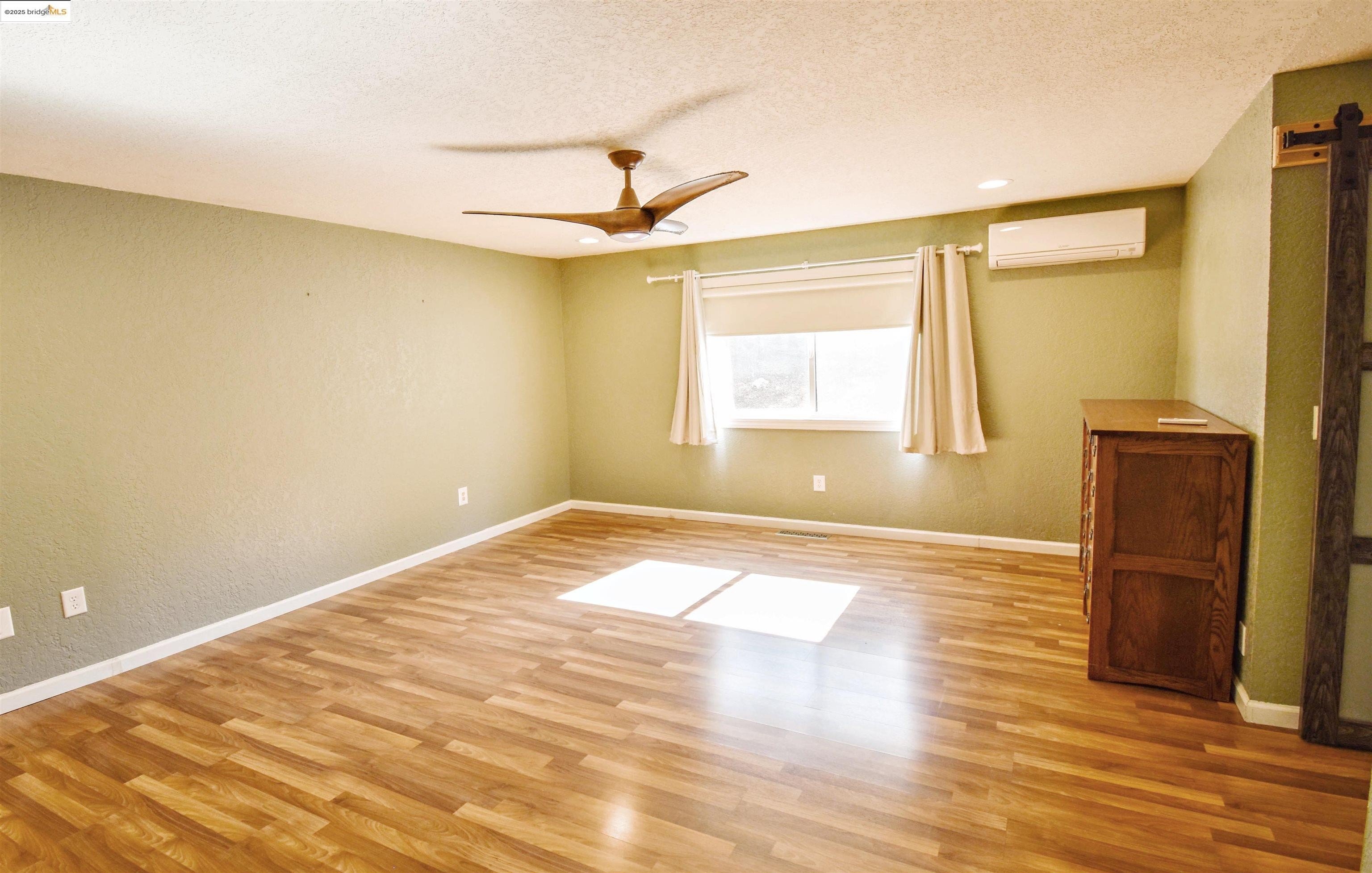 Sonora, California, 95370, United States, 4 Bedrooms Bedrooms, ,2 BathroomsBathrooms,Residential,For Sale,1934174