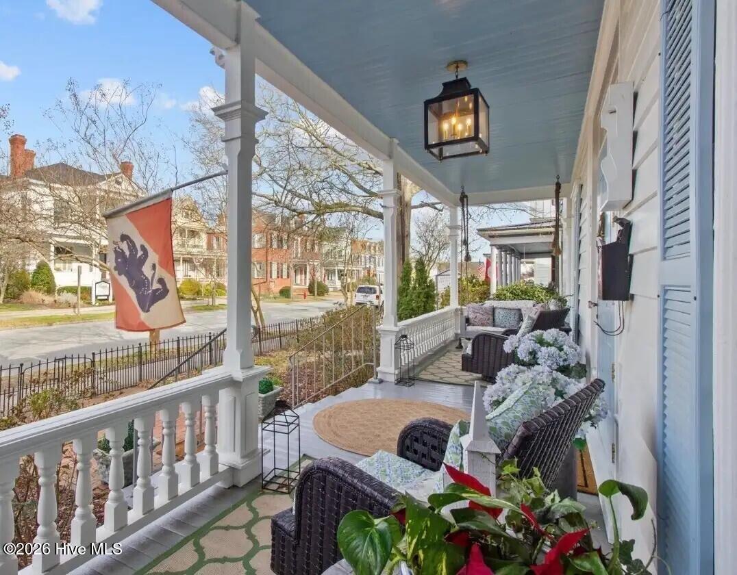 New Bern, North Carolina, 28560, United States, 6 Bedrooms Bedrooms, ,4 BathroomsBathrooms,Residential,For Sale,2010832