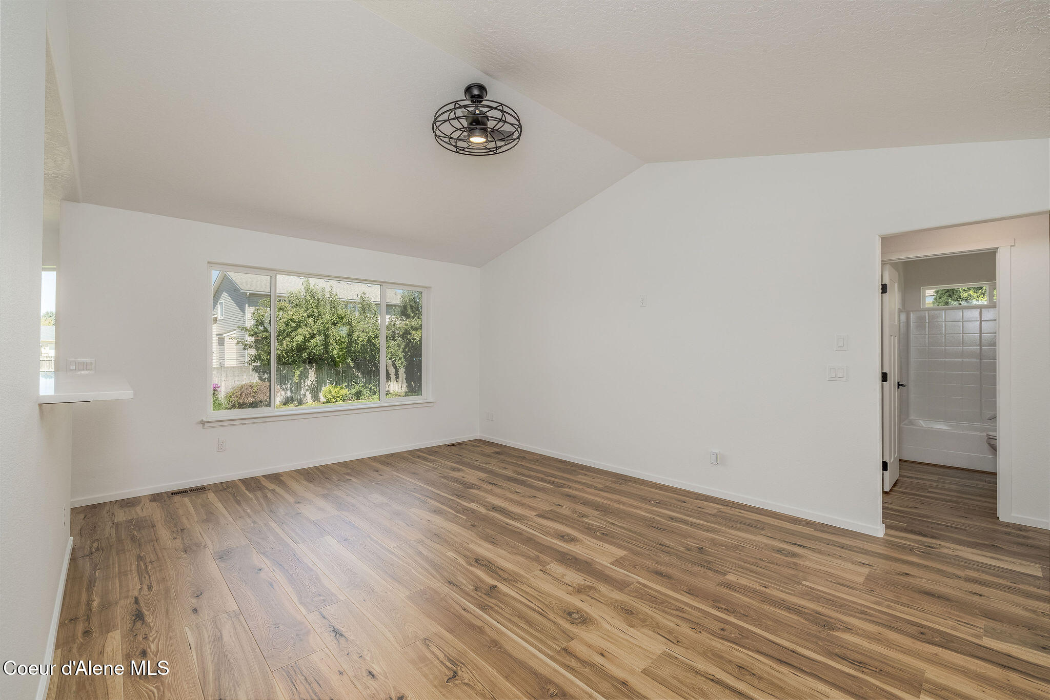 Hayden, Idaho, 83835, United States, 3 Bedrooms Bedrooms, ,Residential,For Sale,2003524