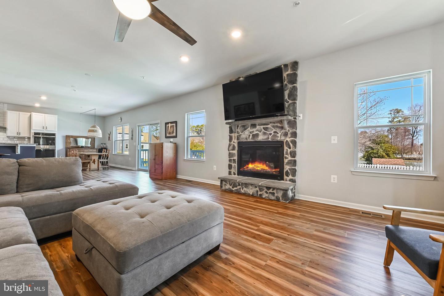 Tilghman, Maryland, 21671, United States, 5 Bedrooms Bedrooms, ,4 BathroomsBathrooms,Residential,For Sale,1753094