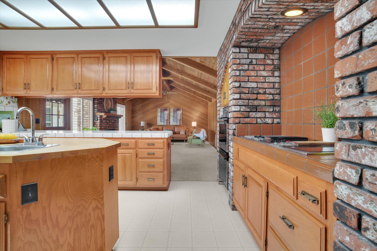 Turlock, California, 95382, United States, 3 Bedrooms Bedrooms, ,3 BathroomsBathrooms,Residential,For Sale,1978392