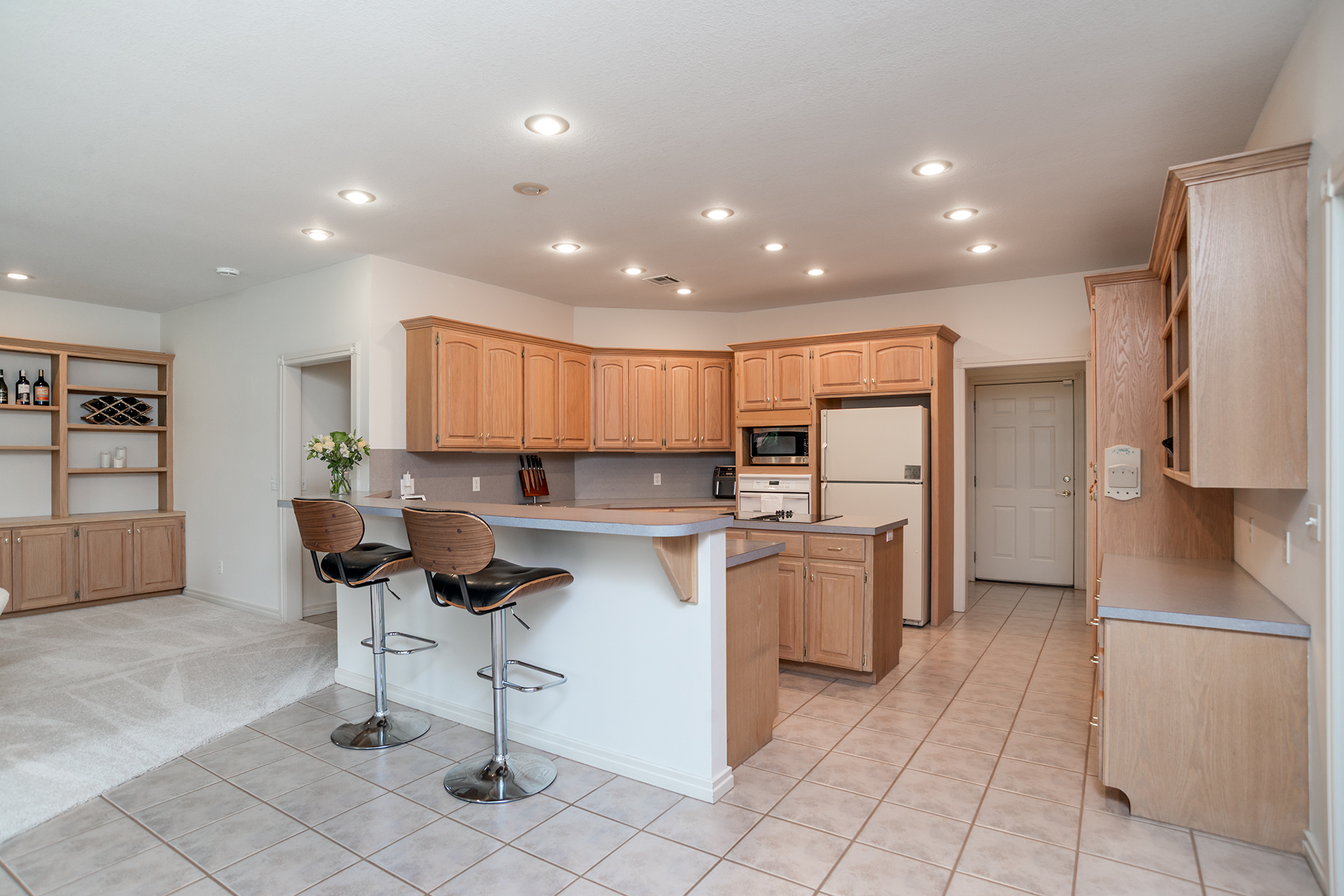 Stillwater, Oklahoma, 74074, United States, 4 Bedrooms Bedrooms, ,Residential,For Sale,1981007