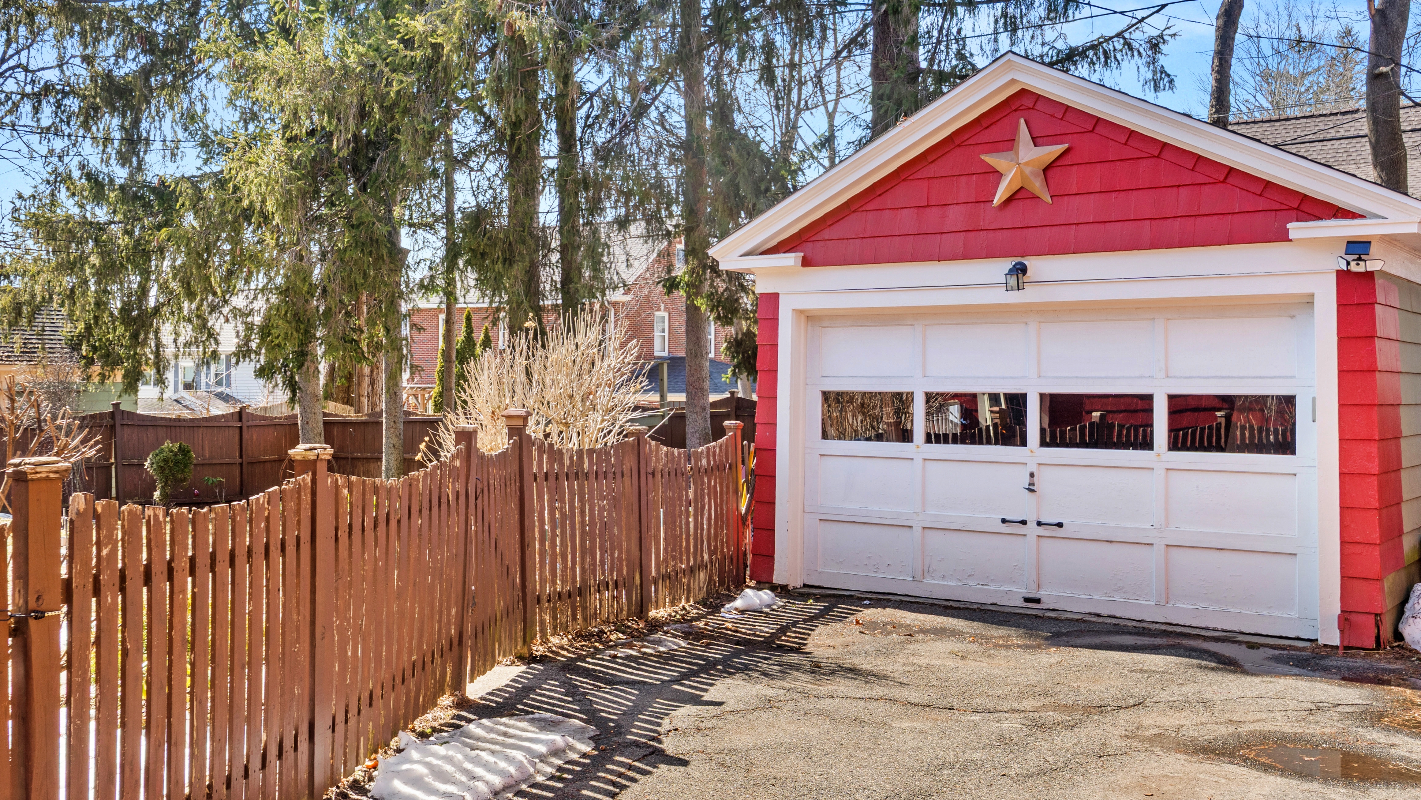  A Home that Combines Comfort, Charm, and Lifestyle— Ready for Its Next Chapter - 物件實景