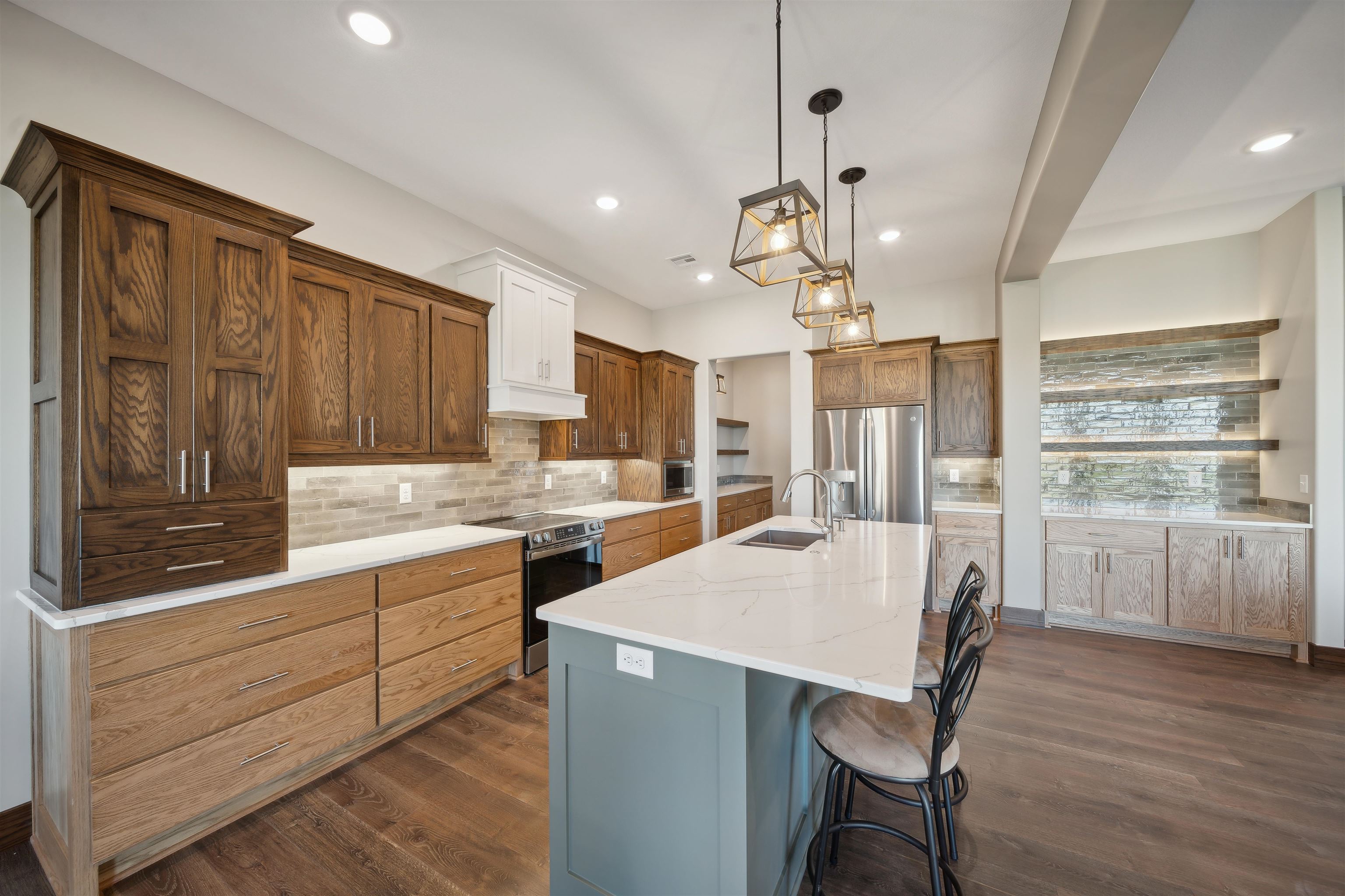 1626 S Dove Place, Goddard, Kansas, 67052, United States, 3 Bedrooms Bedrooms, ,3 BathroomsBathrooms,Residential,For Sale,1626 S Dove Place,1655934