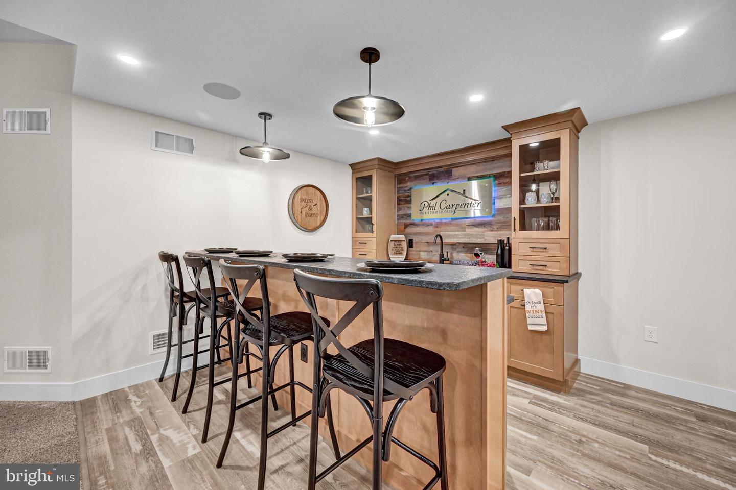 705 Oxford Drive Unit 39, York, Pennsylvania, 17406, United States, 4 Bedrooms Bedrooms, ,5 BathroomsBathrooms,Residential,For Sale,705 Oxford Drive Unit 39,1628330