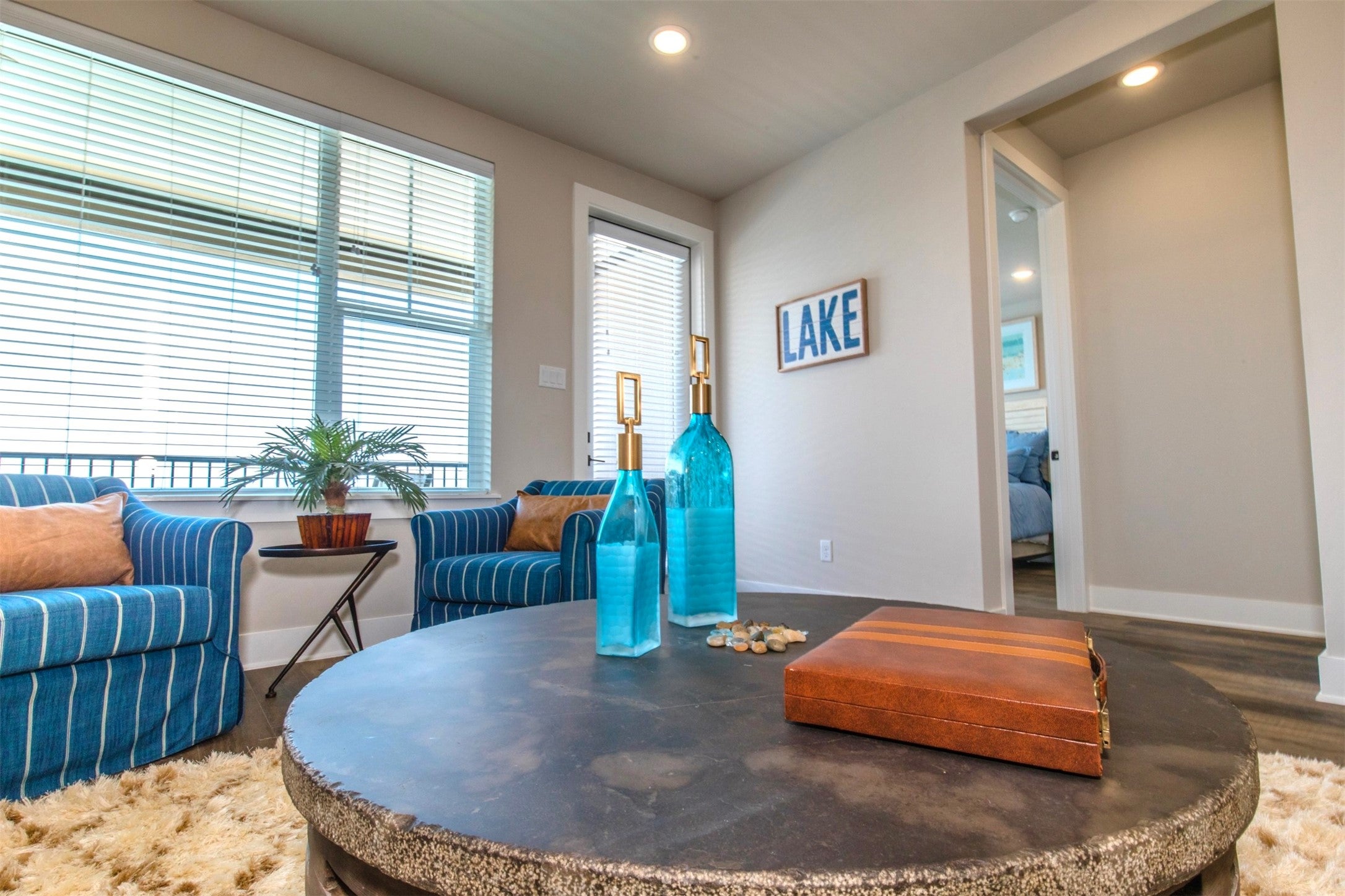 Possum Kingdom Lake, Texas, 76449, United States, 2 Bedrooms Bedrooms, ,2 BathroomsBathrooms,Residential,For Sale,1976115