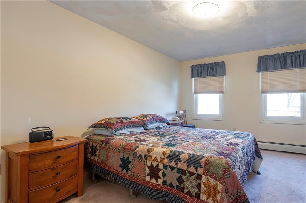 East Greenwich, Rhode Island, 02818, United States, 3 Bedrooms Bedrooms, ,2 BathroomsBathrooms,Residential,For Sale,2010043