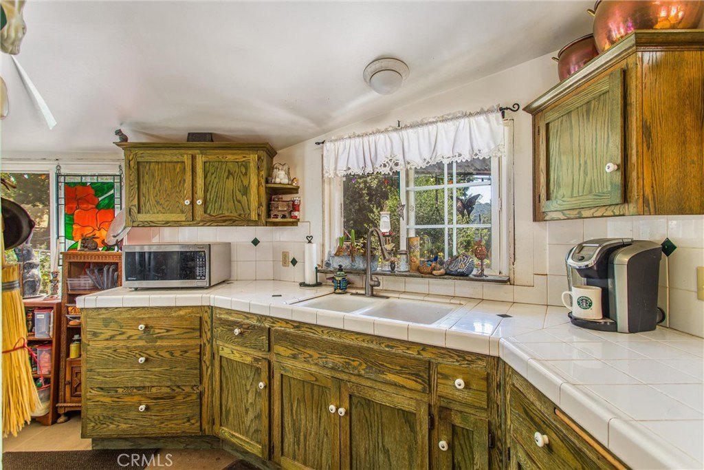 Oak Glen, California, 92399, United States, 2 Bedrooms Bedrooms, ,2 BathroomsBathrooms,Residential,For Sale,1973930