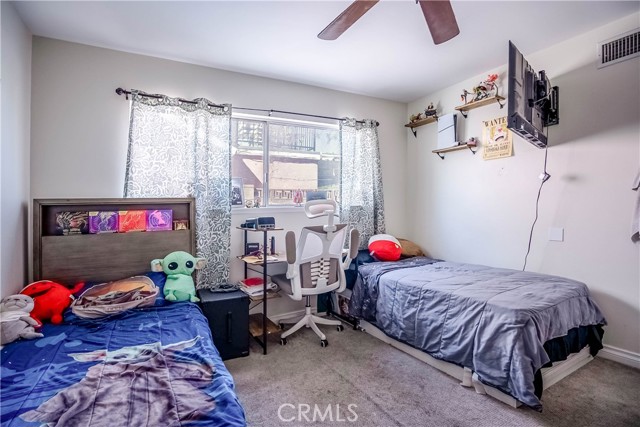 Canyon Country, California, 91351, United States, 4 Bedrooms Bedrooms, ,2 BathroomsBathrooms,Residential,For Sale,1977550