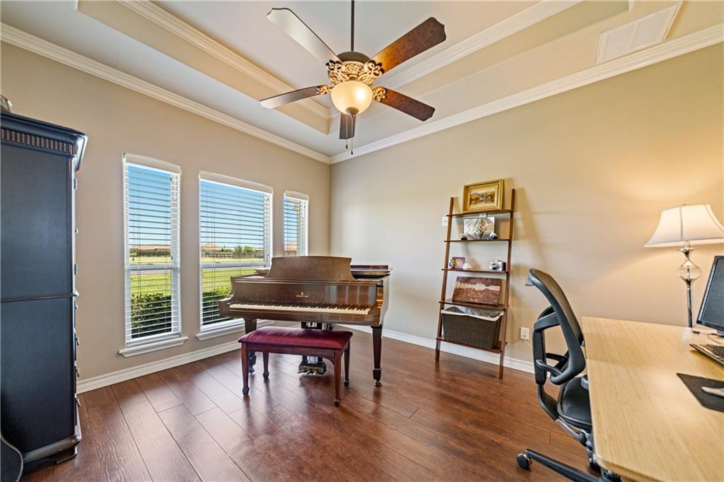 Corpus Christi, Texas, 78414, United States, 4 Bedrooms Bedrooms, ,3 BathroomsBathrooms,Residential,For Sale,1868505