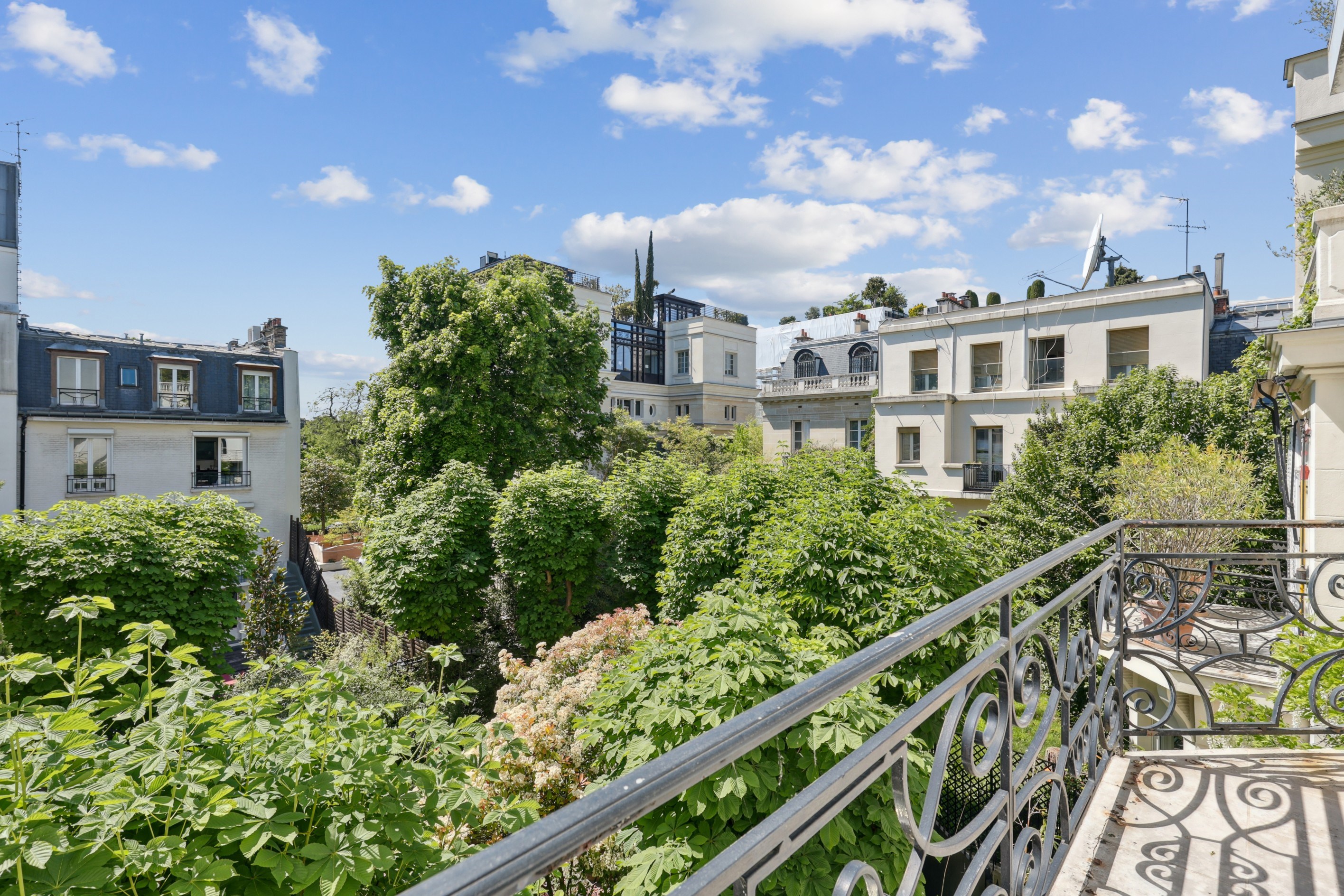  Private Mansion in Neuilly sur Seine with rooftop - 6 bedrooms - - 物件實景