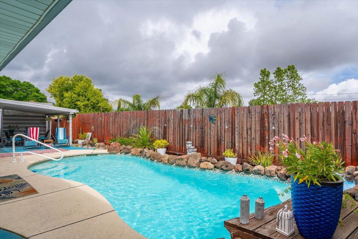Redding, California, 96003, United States, 3 Bedrooms Bedrooms, ,3 BathroomsBathrooms,Residential,For Sale,1926978