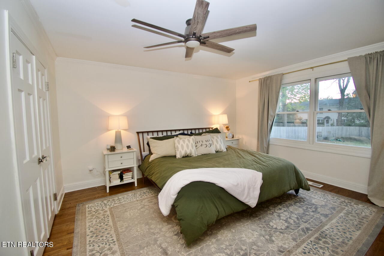 Maryville, Tennessee, 37803, United States, 4 Bedrooms Bedrooms, ,3 BathroomsBathrooms,Residential,For Sale,1989272