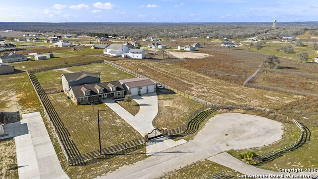 La Vernia, Texas, 78121, United States, 6 Bedrooms Bedrooms, ,4 BathroomsBathrooms,Residential,For Sale,1737147