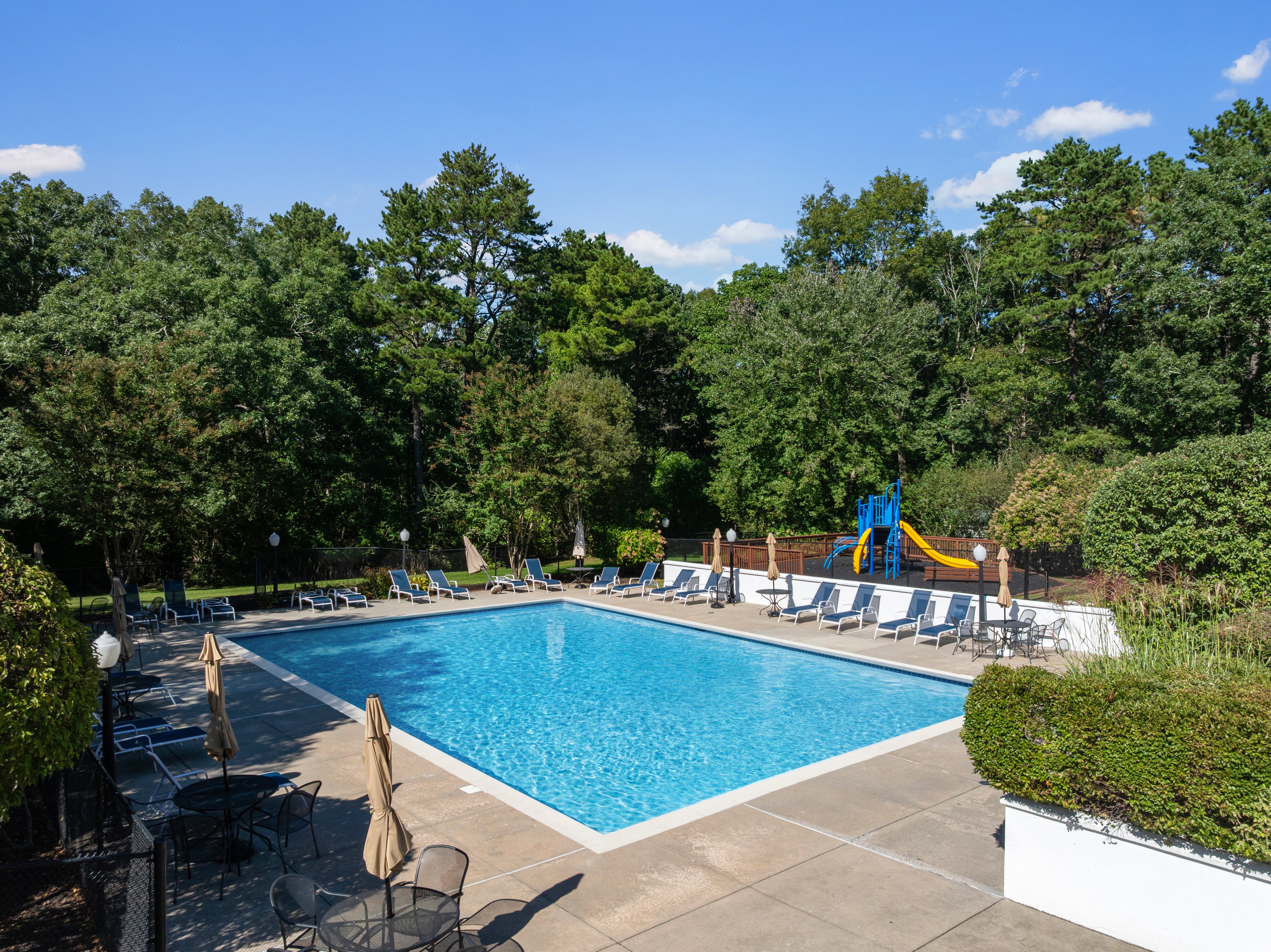  75 Fox Court, Manorville, NY, 11949 - 物件實景