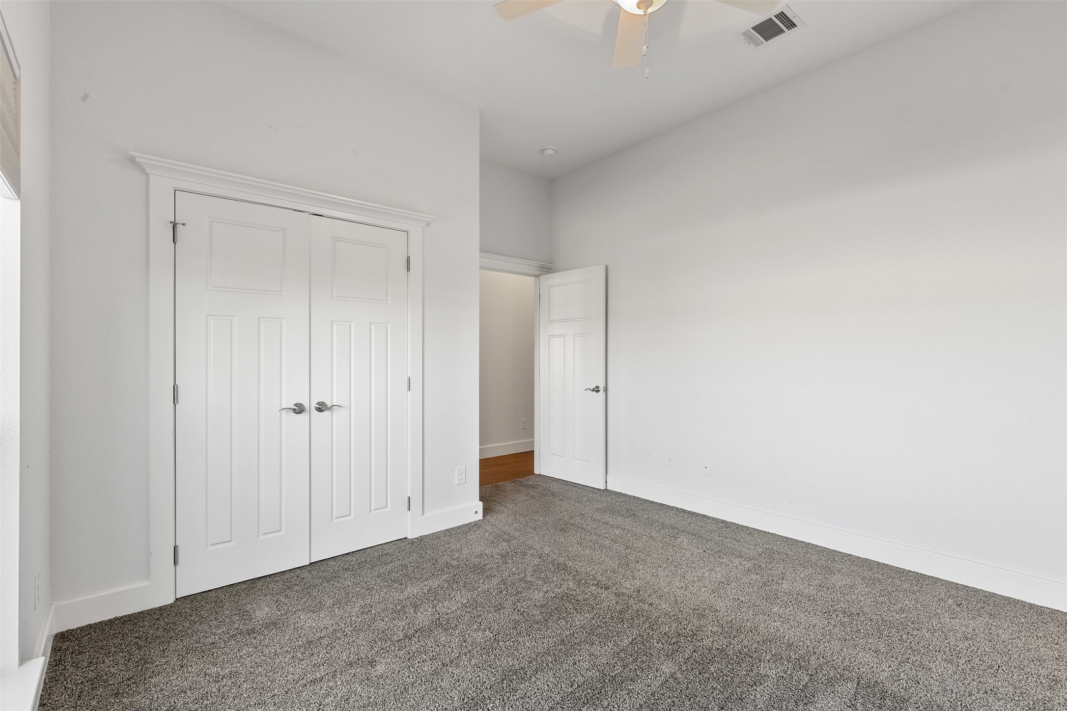 Cleburne, Texas, 76033, United States, 4 Bedrooms Bedrooms, ,3 BathroomsBathrooms,Residential,For Sale,1940352