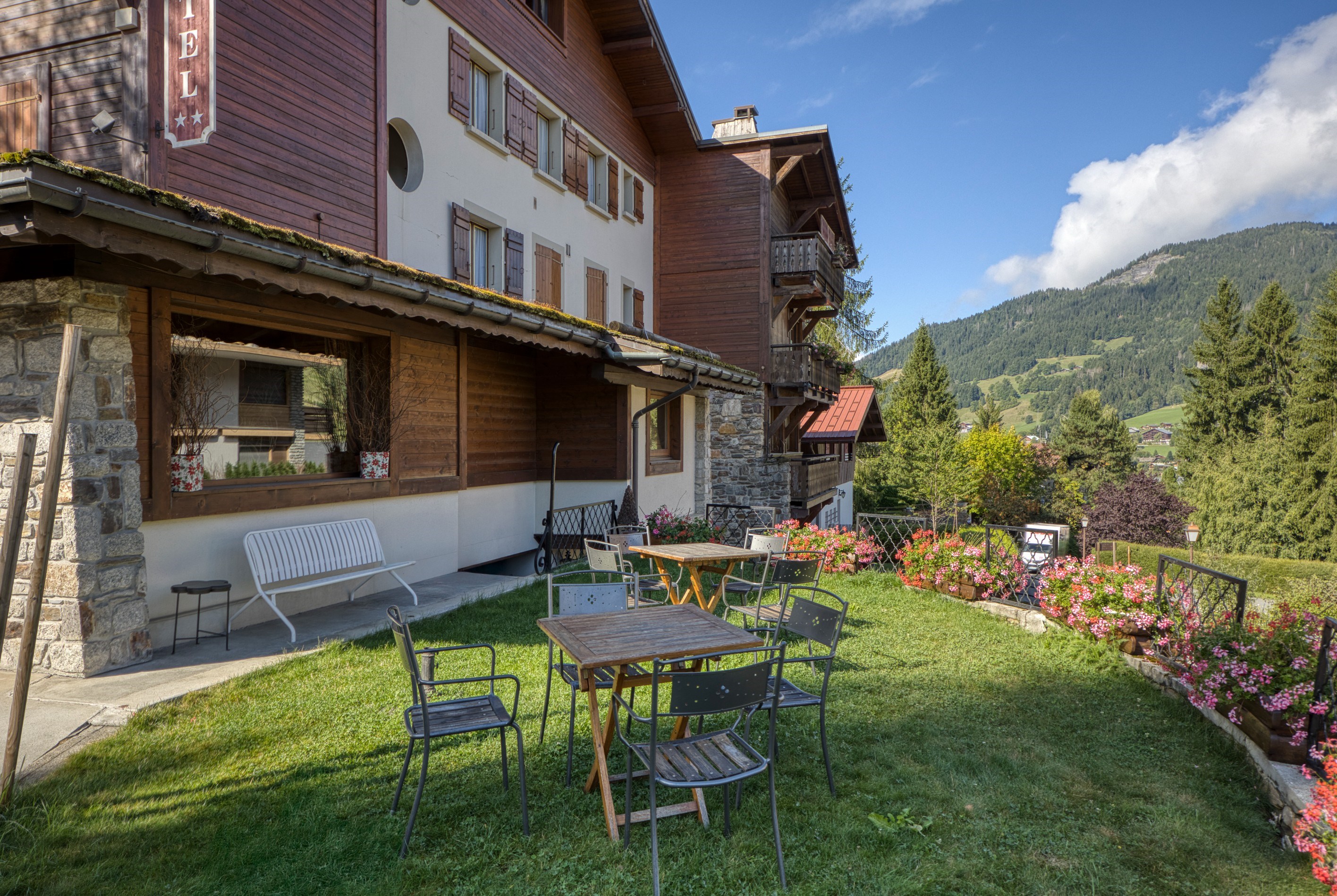  Chalet Alp Hotel - A stone
