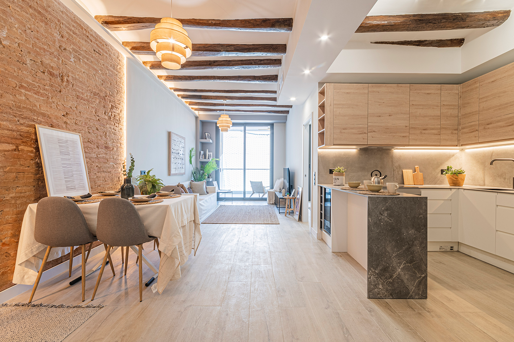  Flat in fully renovated building with terrace in Marià Aguiló - 物件實景