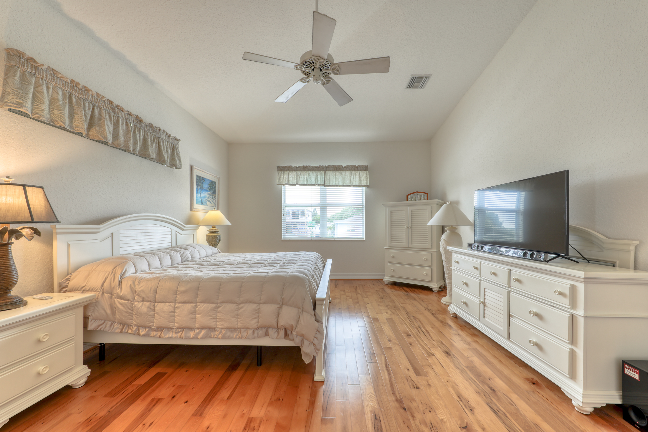 356 WESTWINDS DRIVE, Palm Harbor, Florida, 34683, United States, 3 Bedrooms Bedrooms, ,4 BathroomsBathrooms,Residential,For Sale,356 WESTWINDS DRIVE,1134606
