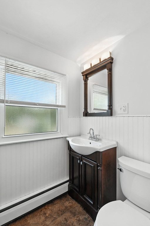 Tewksbury, Massachusetts, 01876, United States, 3 Bedrooms Bedrooms, ,2 BathroomsBathrooms,Residential,For Sale,1938994