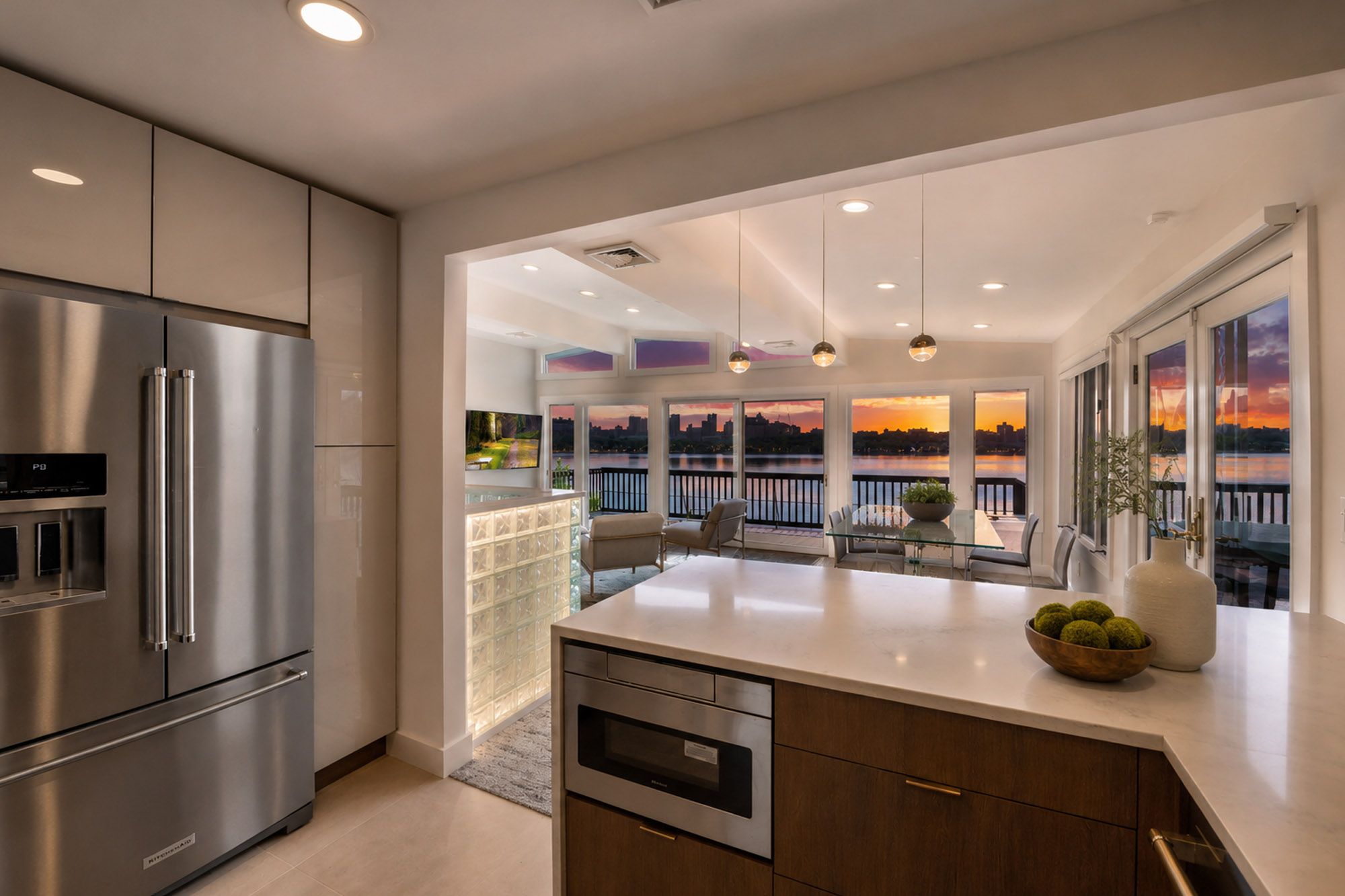  35 Shore Road, Edgewater, NJ, 07020 - 物件實景