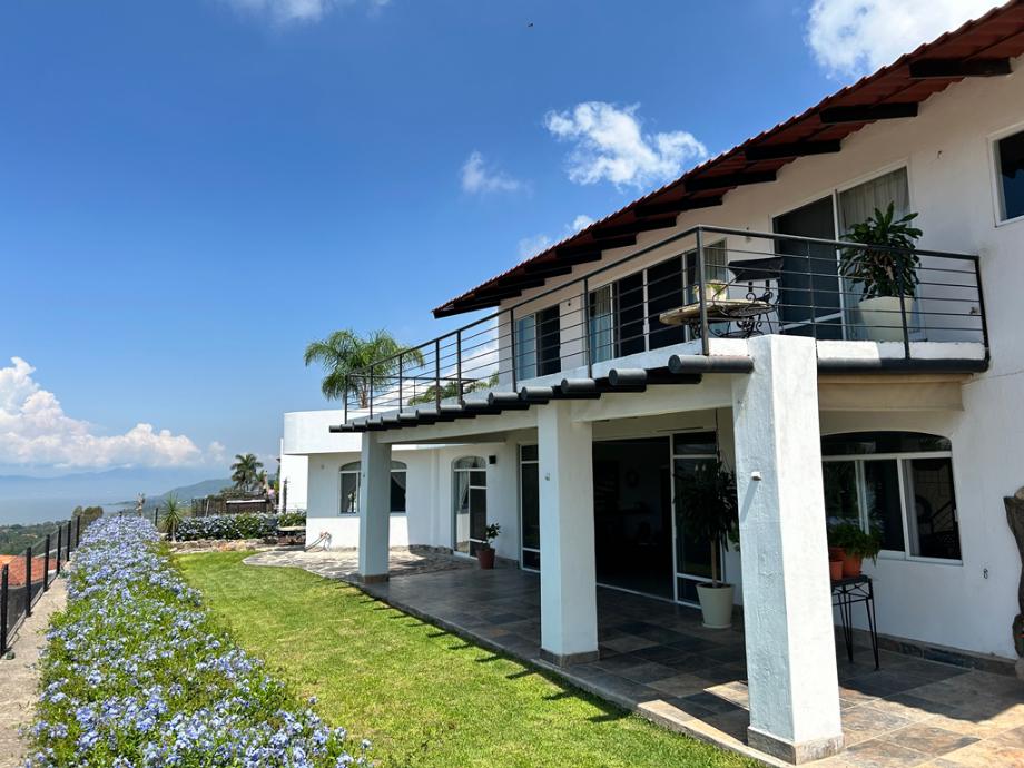 Priv. Mazatlan, Chapala, Jalisco, 45907, Mexico, 5 Bedrooms Bedrooms, ,4 BathroomsBathrooms,Residential,For Sale,Priv. Mazatlan,1626257