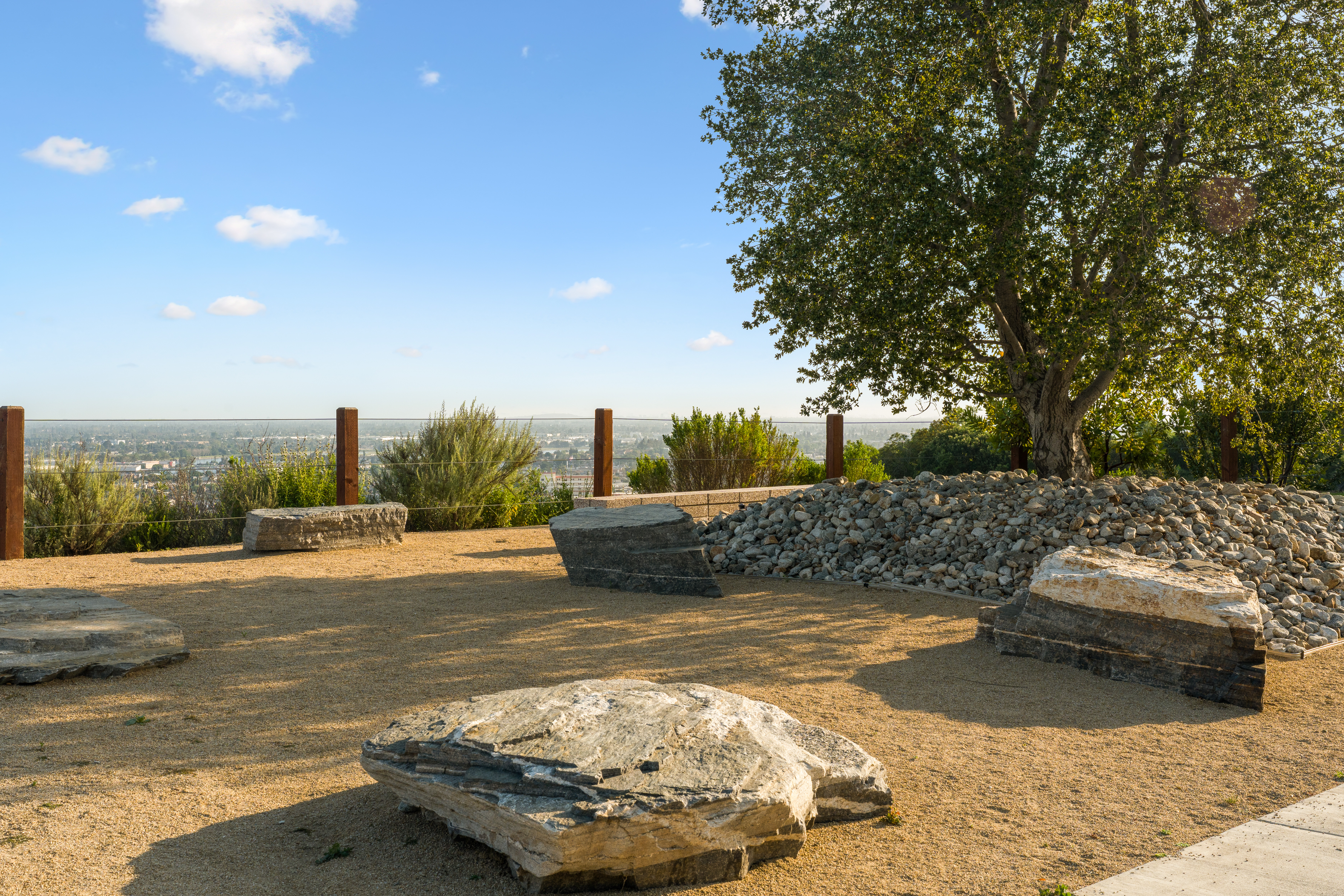  888 Poppy Court, Montebello, CA 90640 - 物件實景