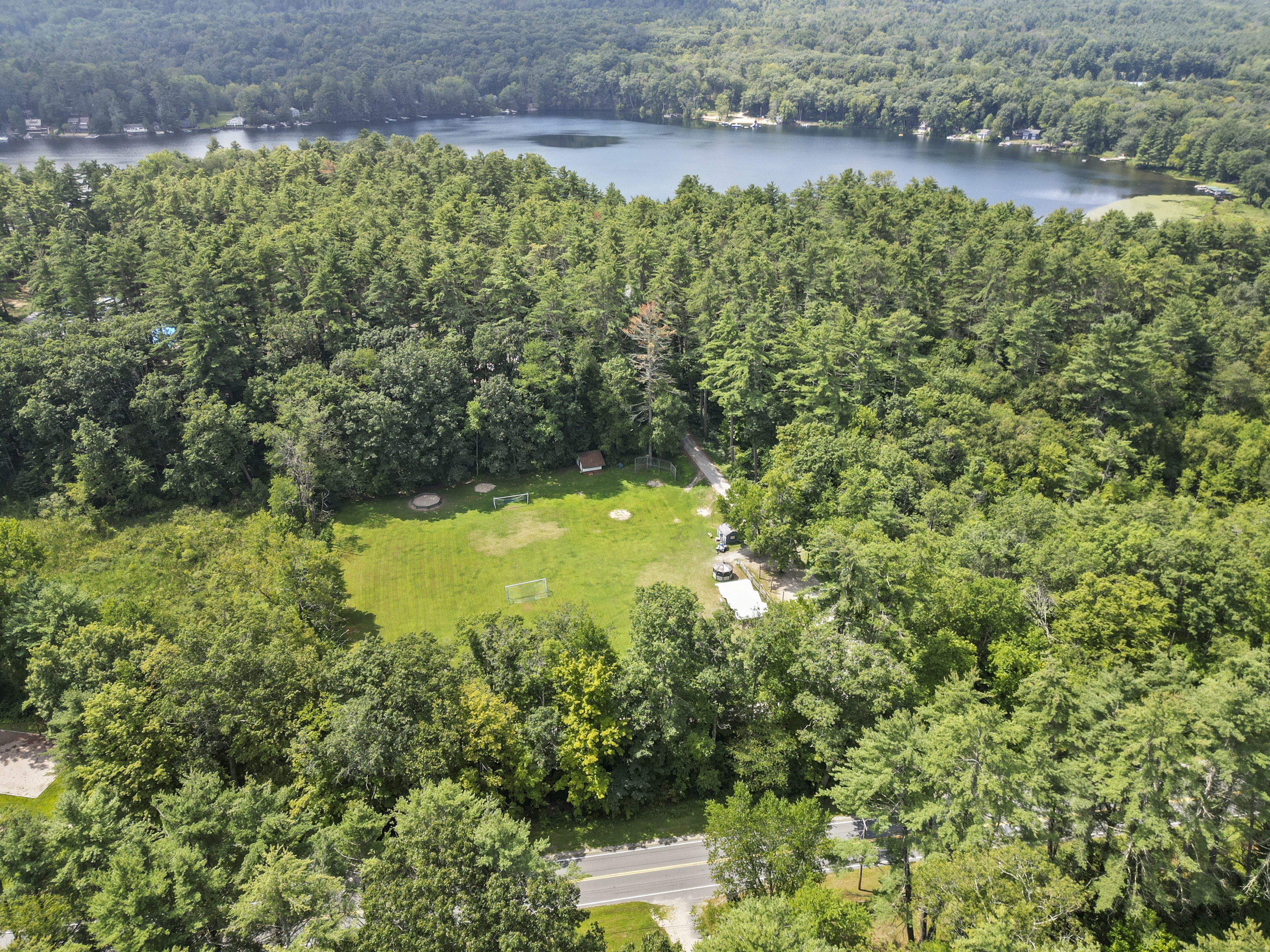  A Turnkey Berkshire Retreat Offering Style, Comfort, and an Exception Location - 物件實景
