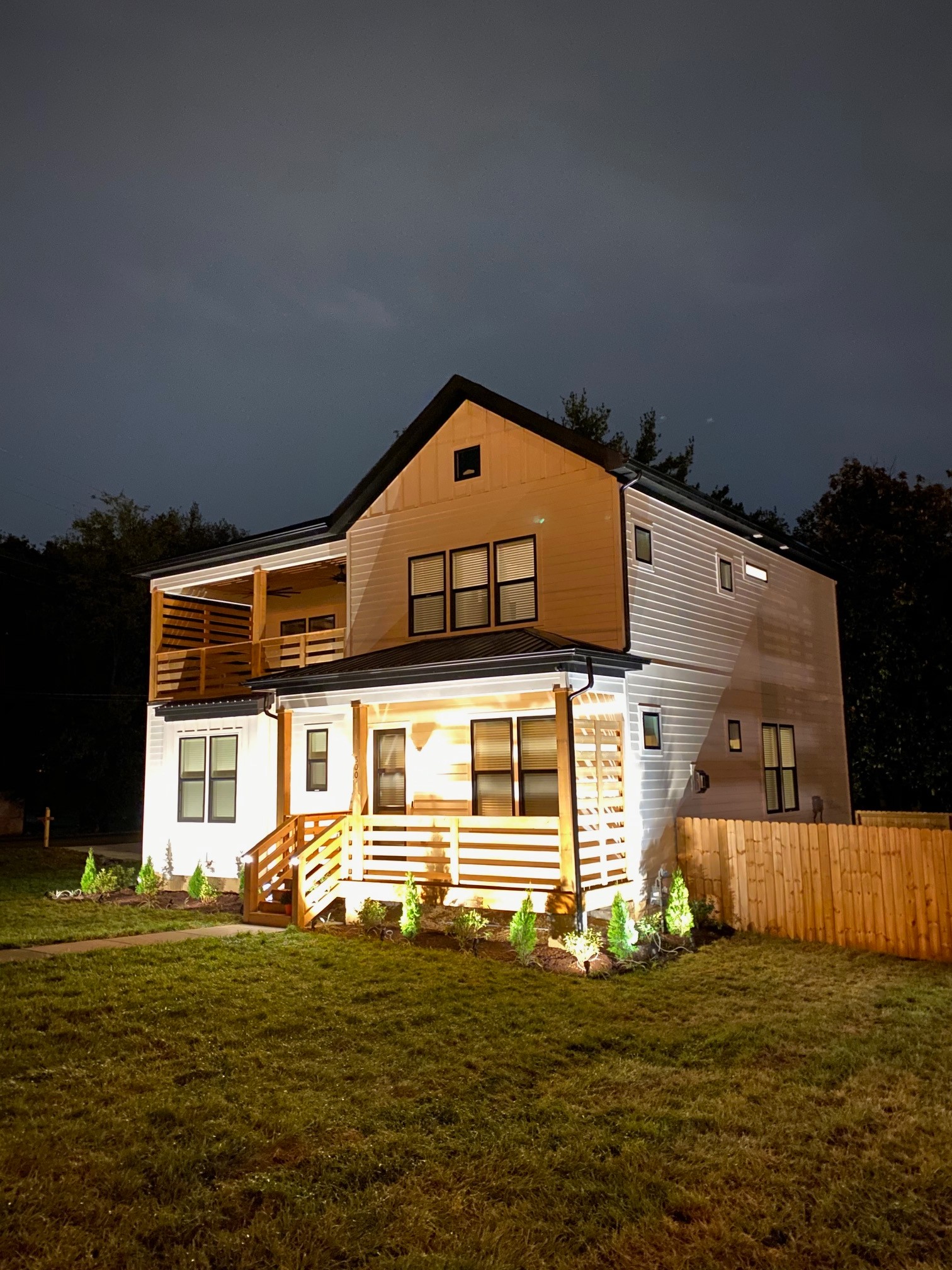 Nashville, Tennessee, 37207, United States, 4 Bedrooms Bedrooms, ,3 BathroomsBathrooms,Residential,For Sale,1921406
