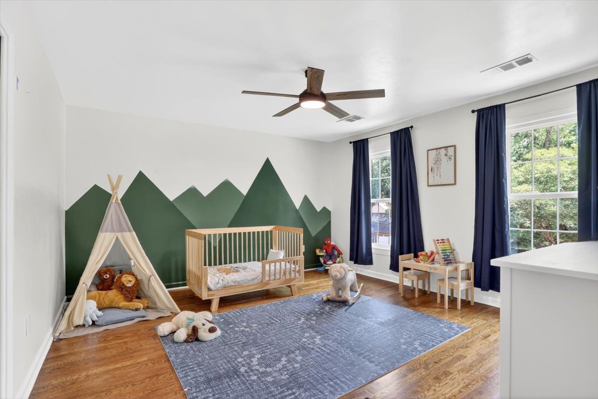 Germantown, Tennessee, 38139, United States, 5 Bedrooms Bedrooms, ,4 BathroomsBathrooms,Residential,For Sale,2048767