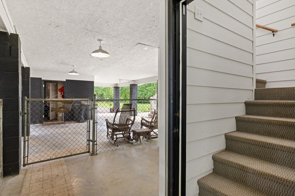 Murphy, North Carolina, 28906, United States, 2 Bedrooms Bedrooms, ,2 BathroomsBathrooms,Residential,For Sale,1923823