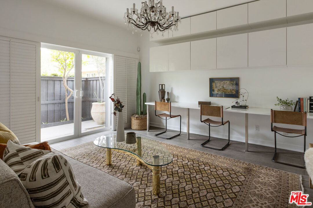 Los Angeles, California, 90026, United States, 3 Bedrooms Bedrooms, ,4 BathroomsBathrooms,Residential,For Sale,1927240