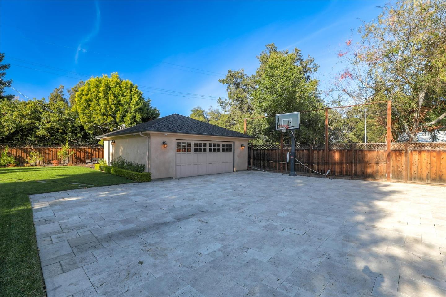 San Jose, California, 95126, United States, 4 Bedrooms Bedrooms, ,6 BathroomsBathrooms,Residential,For Sale,1987802