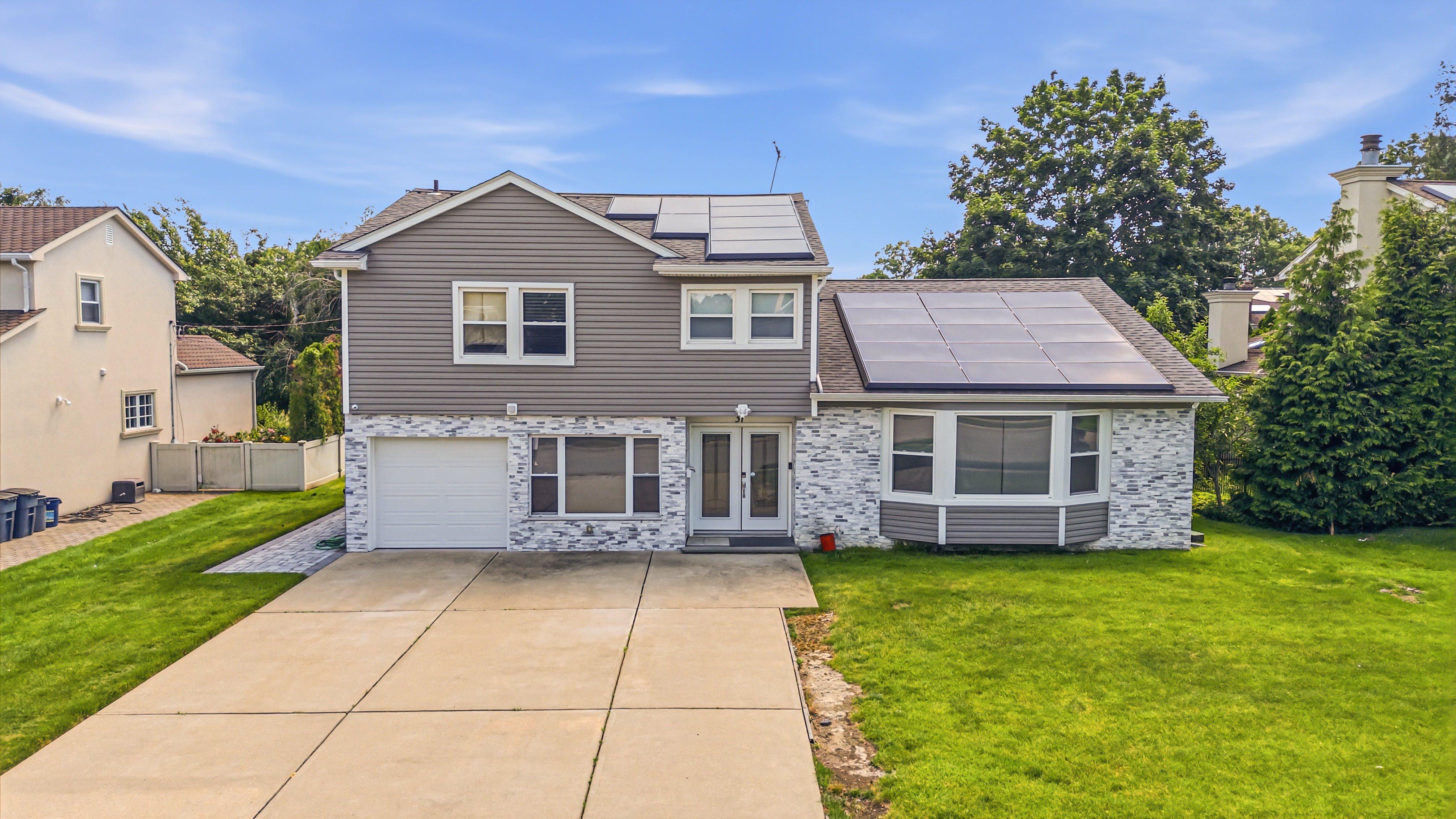  31 Sutton Hill Lane, Manhasset Hills, NY, 11040 - 物件實景