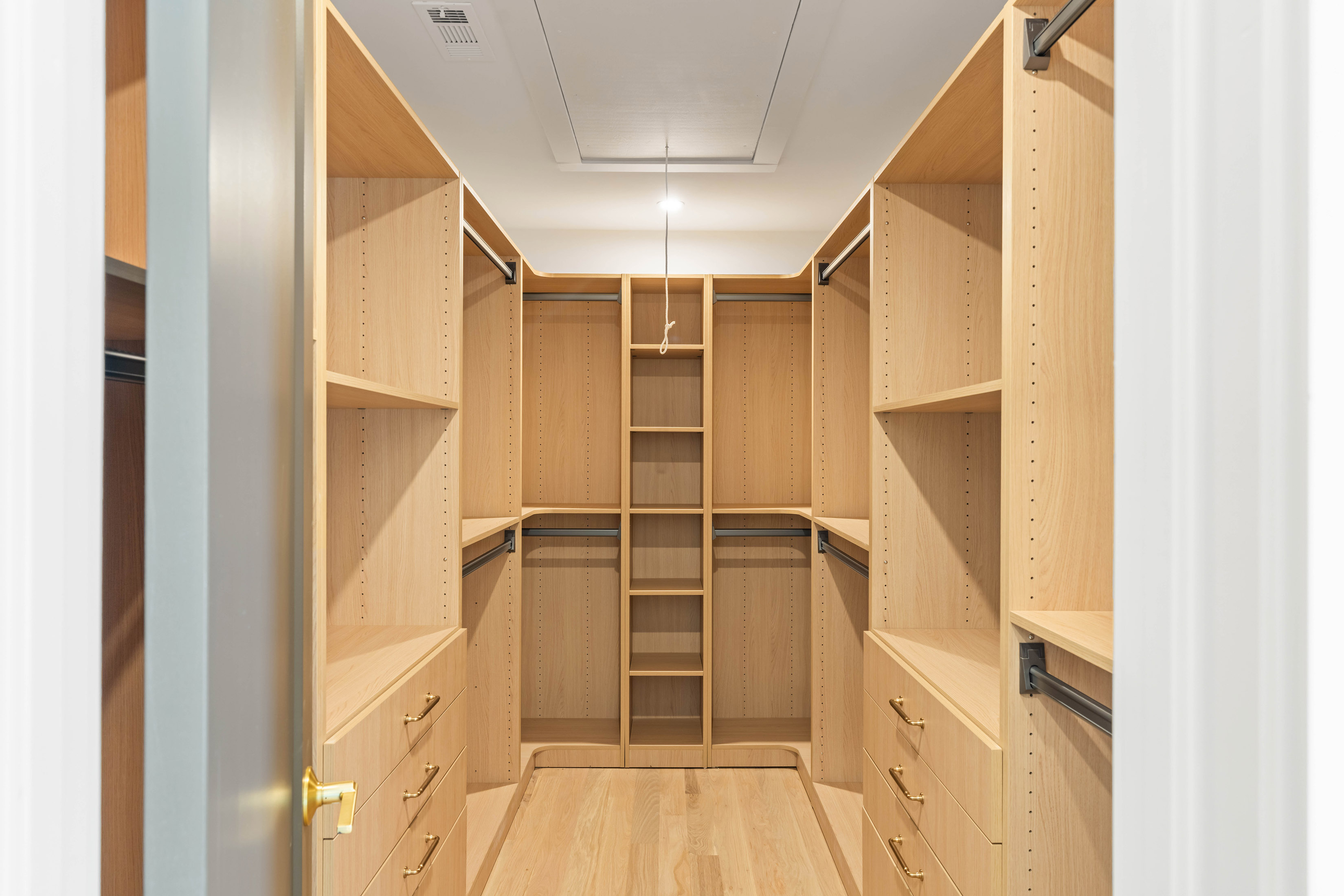  Reimagined Luxury Estate on 3.87 Acres - 物件實景