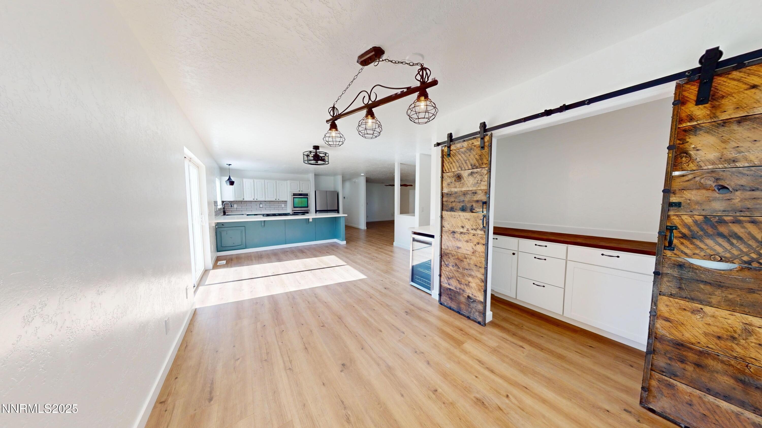 Winnemucca, Nevada, 89445, United States, 5 Bedrooms Bedrooms, ,3 BathroomsBathrooms,Residential,For Sale,1983317