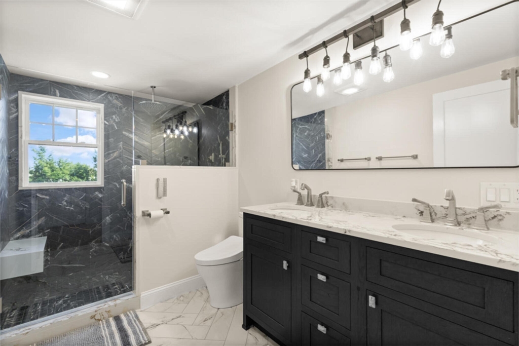 Braintree, Massachusetts, 02184, United States, 3 Bedrooms Bedrooms, ,5 BathroomsBathrooms,Residential,For Sale,1940889