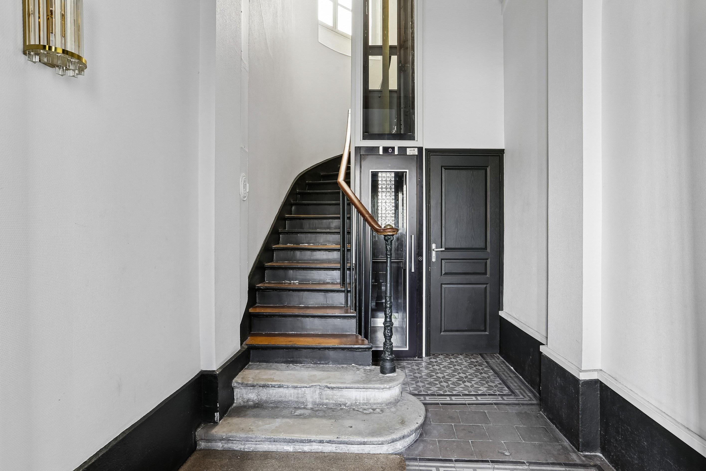  Paris 9th – Elegant Haussmannian Apartment, Wraparound Balcony, Sacré-Cœur Views - 物件實景