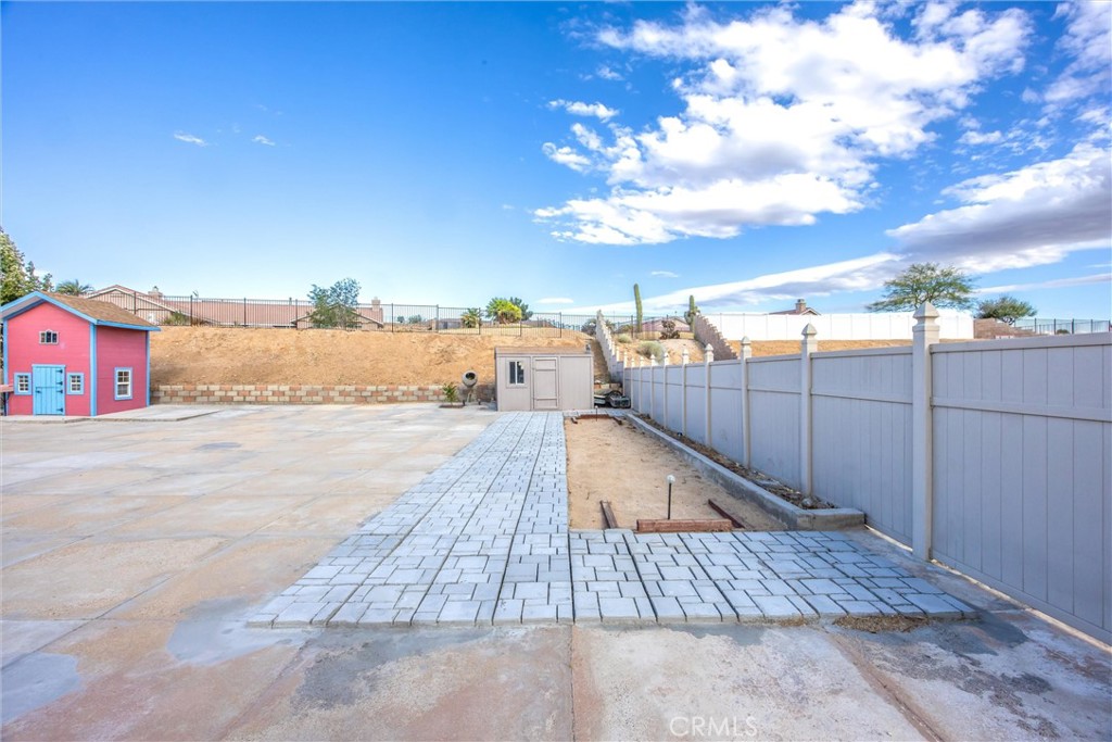 Apple Valley, California, 92307, United States, 5 Bedrooms Bedrooms, ,3 BathroomsBathrooms,Residential,For Sale,2049361