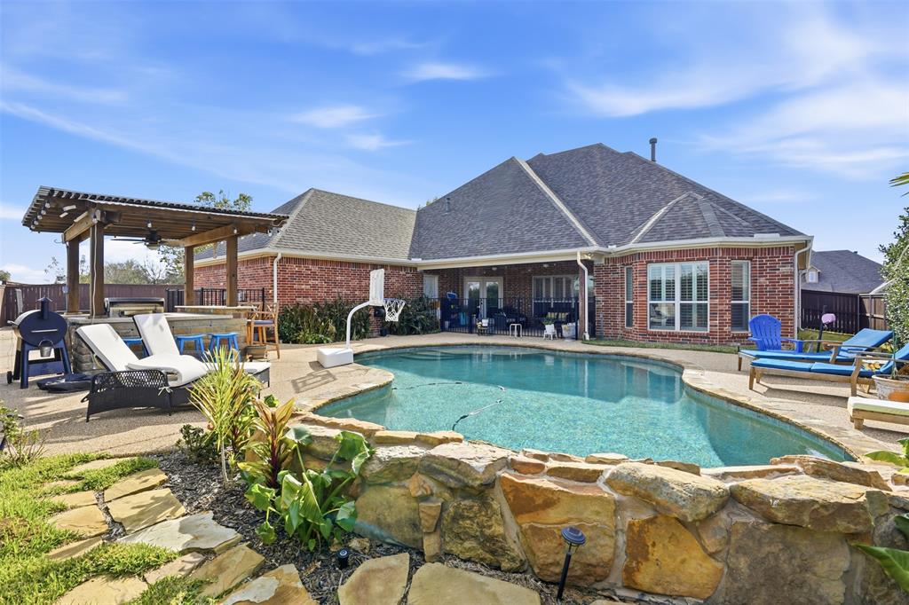 Cleburne, Texas, 76033, United States, 4 Bedrooms Bedrooms, ,3 BathroomsBathrooms,Residential,For Sale,2002191